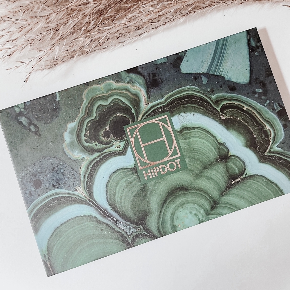 Hipdot Eyeshadow Palette in Cenote